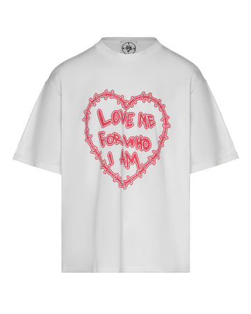 LOVE ME - T-SHIRT